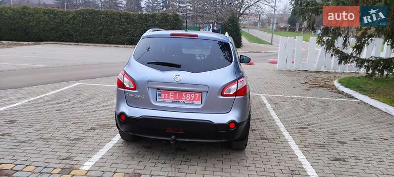 Внедорожник / Кроссовер Nissan Qashqai+2 2011 в Луцке