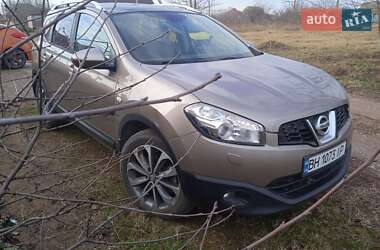 Позашляховик / Кросовер Nissan Qashqai+2 2010 в Білгороді-Дністровському