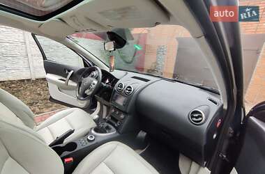 Позашляховик / Кросовер Nissan Qashqai+2 2012 в Полтаві