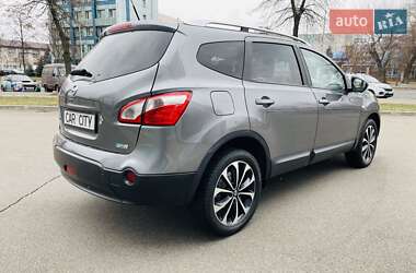 Позашляховик / Кросовер Nissan Qashqai+2 2012 в Києві