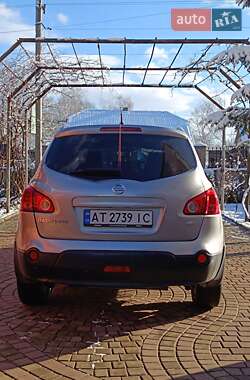 Позашляховик / Кросовер Nissan Qashqai+2 2009 в Болехові