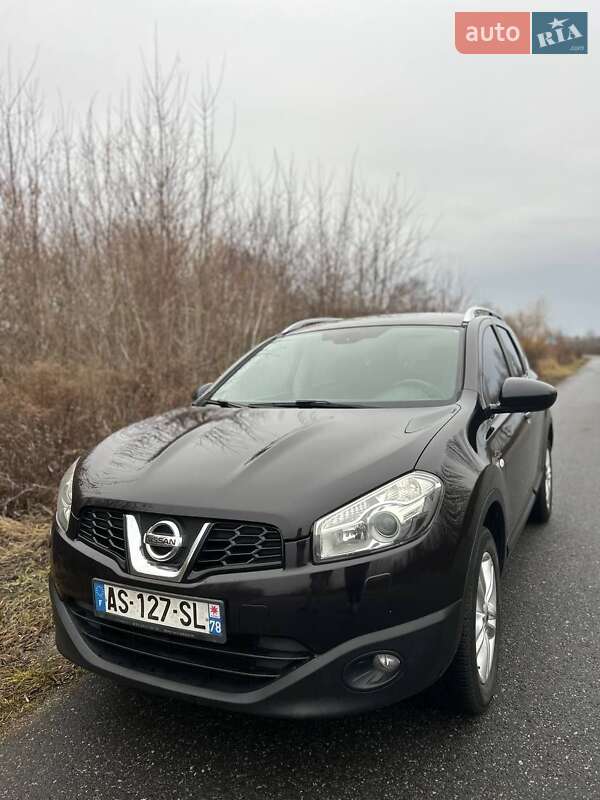 Позашляховик / Кросовер Nissan Qashqai+2 2010 в Овручі