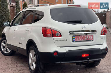 Позашляховик / Кросовер Nissan Qashqai+2 2009 в Стрию