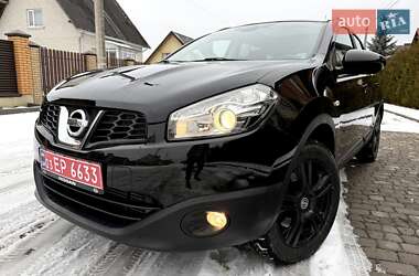 Позашляховик / Кросовер Nissan Qashqai+2 2011 в Луцьку