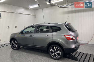 Позашляховик / Кросовер Nissan Qashqai+2 2011 в Новоархангельську