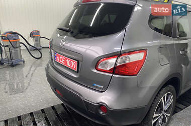 Позашляховик / Кросовер Nissan Qashqai+2 2011 в Новоархангельську