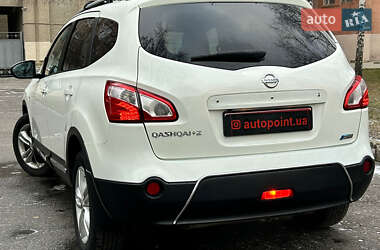 Внедорожник / Кроссовер Nissan Qashqai+2 2011 в Сумах