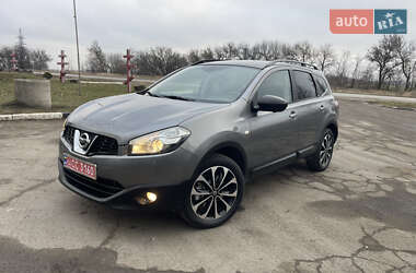 Позашляховик / Кросовер Nissan Qashqai+2 2013 в Новоархангельську