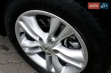 Внедорожник / Кроссовер Nissan Qashqai+2 2011 в 