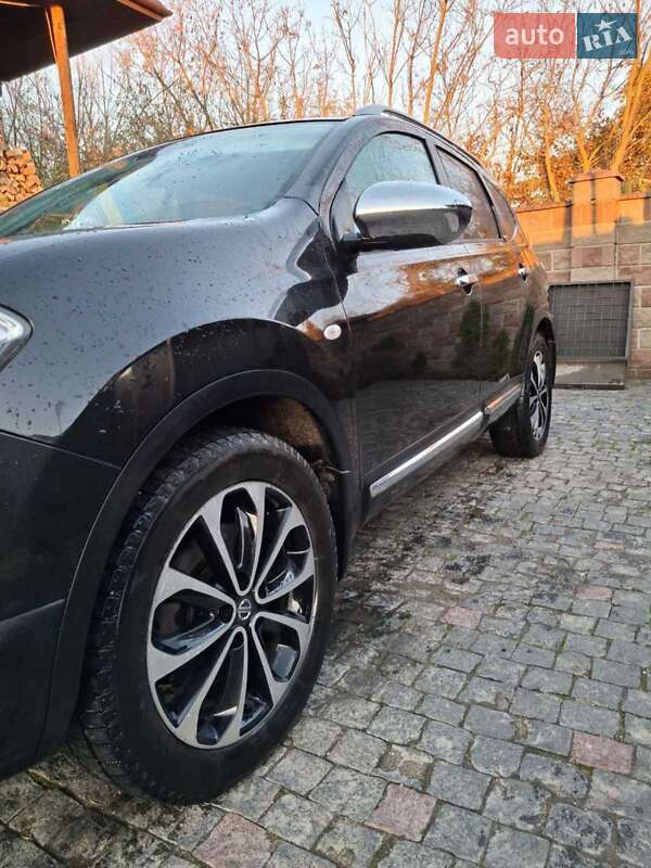 Внедорожник / Кроссовер Nissan Qashqai+2 2011 в Подольске