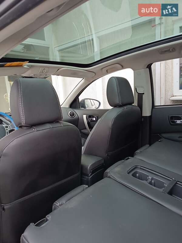 Внедорожник / Кроссовер Nissan Qashqai+2 2011 в Подольске
