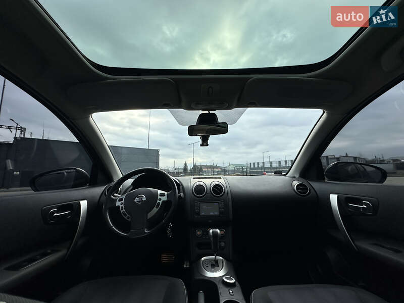 Позашляховик / Кросовер Nissan Qashqai+2 2013 в Івано-Франківську