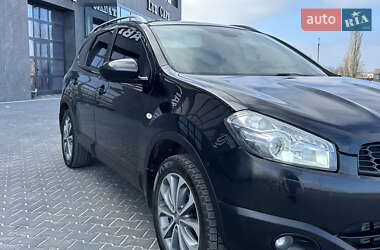 Позашляховик / Кросовер Nissan Qashqai+2 2011 в Умані