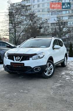 Позашляховик / Кросовер Nissan Qashqai+2 2011 в Сумах