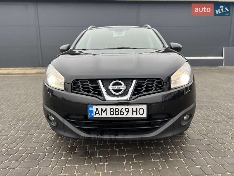 Внедорожник / Кроссовер Nissan Qashqai+2 2010 в Житомире