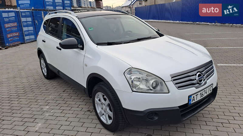 Внедорожник / Кроссовер Nissan Qashqai+2 2009 в Калуше