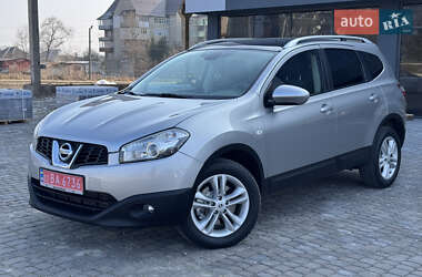 Позашляховик / Кросовер Nissan Qashqai+2 2010 в Коломиї