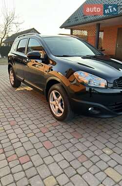 Позашляховик / Кросовер Nissan Qashqai+2 2011 в Ковелі