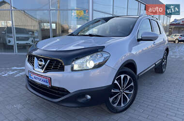 Позашляховик / Кросовер Nissan Qashqai+2 2011 в Полтаві