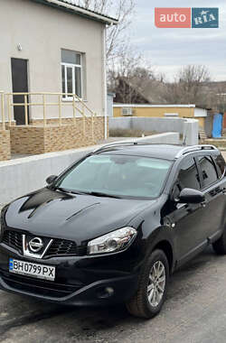 Внедорожник / Кроссовер Nissan Qashqai+2 2010 в Болграде