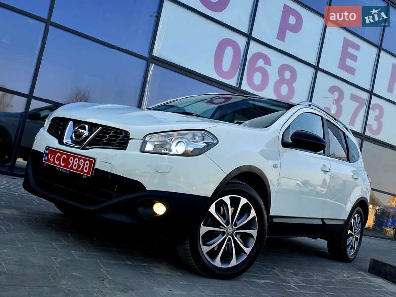 Внедорожник / Кроссовер Nissan Qashqai+2 2010 в 