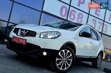 Внедорожник / Кроссовер Nissan Qashqai+2 2010 в 