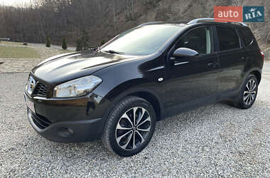 Внедорожник / Кроссовер Nissan Qashqai+2 2013 в Косове