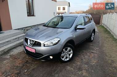 Позашляховик / Кросовер Nissan Qashqai+2 2012 в Гощі