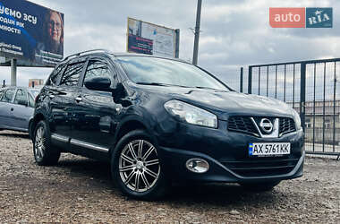 Позашляховик / Кросовер Nissan Qashqai+2 2011 в Харкові