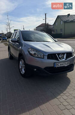 Позашляховик / Кросовер Nissan Qashqai+2 2013 в Пустомитах