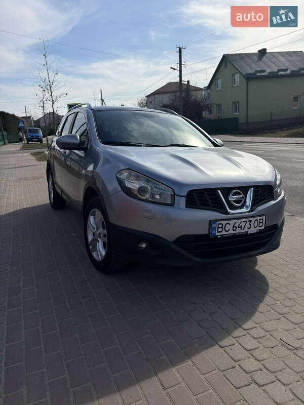 Внедорожник / Кроссовер Nissan Qashqai+2 2013 в 