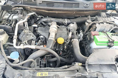 Позашляховик / Кросовер Nissan Qashqai+2 2011 в 