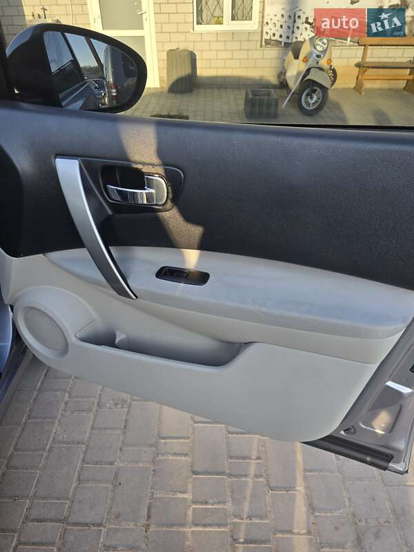 Внедорожник / Кроссовер Nissan Qashqai+2 2011 в Тульчине