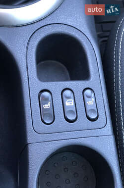 Позашляховик / Кросовер Nissan Qashqai+2 2010 в 