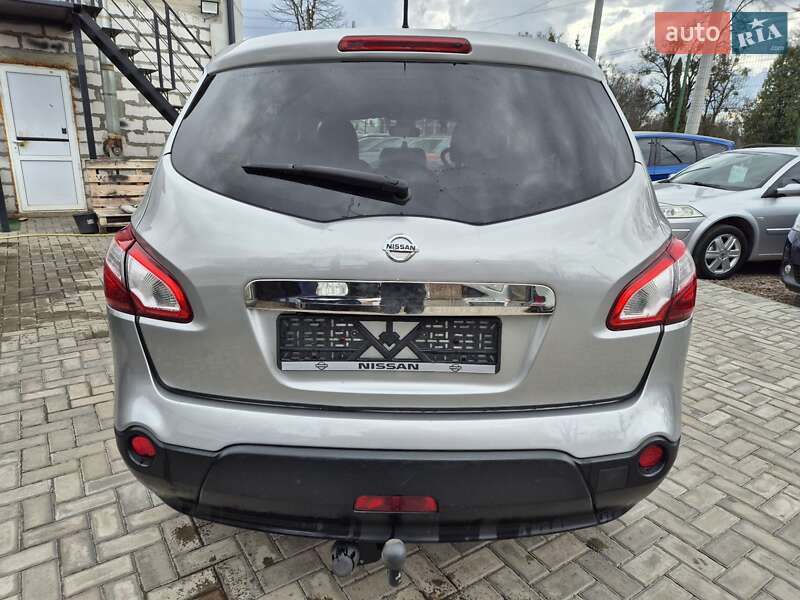 Позашляховик / Кросовер Nissan Qashqai+2 2011 в Сумах