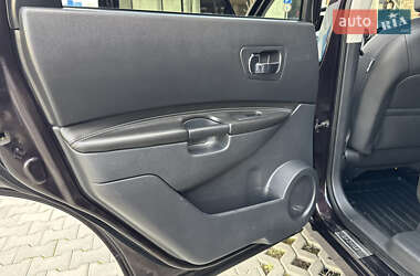 Позашляховик / Кросовер Nissan Qashqai+2 2012 в 