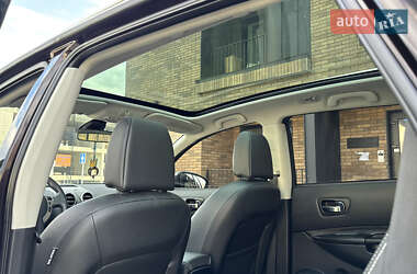 Позашляховик / Кросовер Nissan Qashqai+2 2012 в 