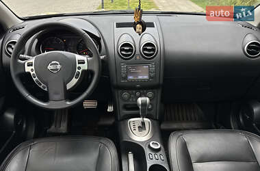 Позашляховик / Кросовер Nissan Qashqai+2 2012 в 