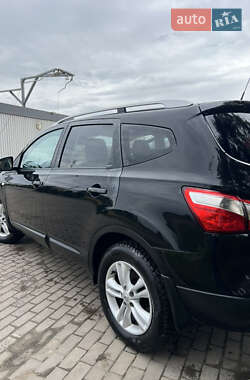 Внедорожник / Кроссовер Nissan Qashqai+2 2010 в 