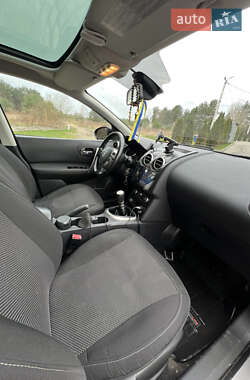 Внедорожник / Кроссовер Nissan Qashqai+2 2010 в 