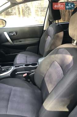Внедорожник / Кроссовер Nissan Qashqai+2 2013 в 