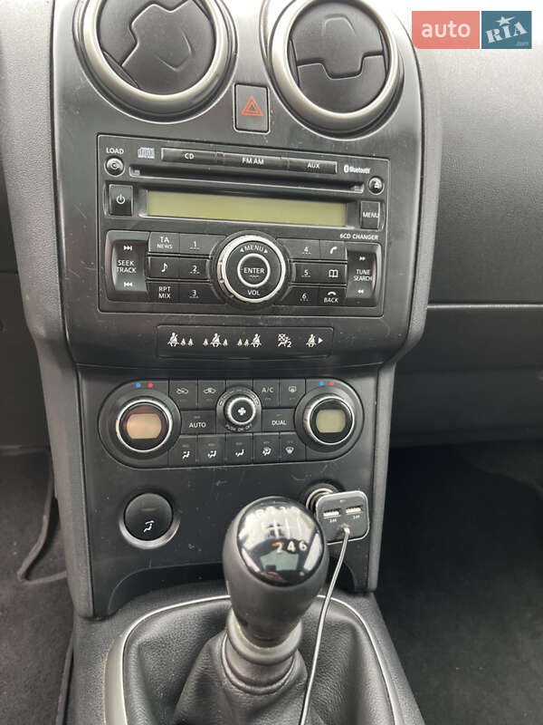 Внедорожник / Кроссовер Nissan Qashqai+2 2008 в Киеве