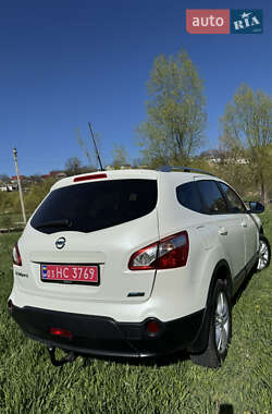 Внедорожник / Кроссовер Nissan Qashqai+2 2013 в 