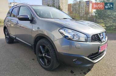 Внедорожник / Кроссовер Nissan Qashqai+2 2012 в 