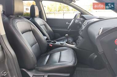 Внедорожник / Кроссовер Nissan Qashqai+2 2012 в 
