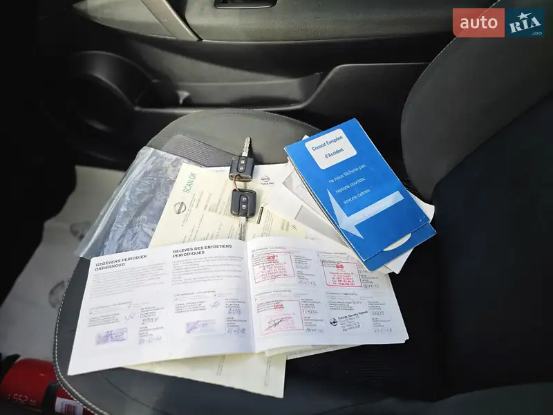 Позашляховик / Кросовер Nissan Qashqai+2 2011 в Стрию документ