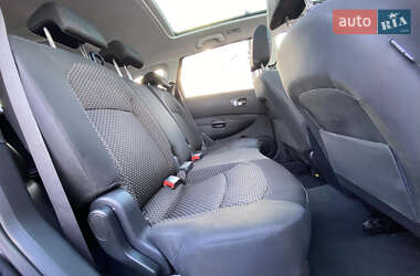Позашляховик / Кросовер Nissan Qashqai+2 2009 в 