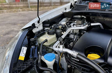 Внедорожник / Кроссовер Nissan Qashqai+2 2010 в 