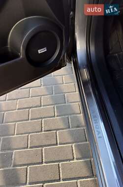 Внедорожник / Кроссовер Nissan Qashqai+2 2011 в 