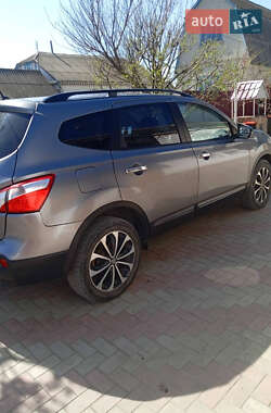 Внедорожник / Кроссовер Nissan Qashqai+2 2013 в 